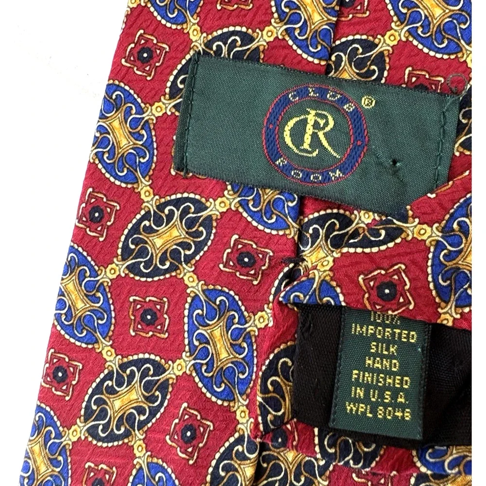 Vintage Club Room Silk Tie Red Blue Gold Medallion Print USA 3.75